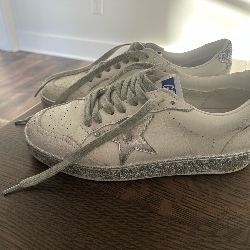 Star sneakers size 39